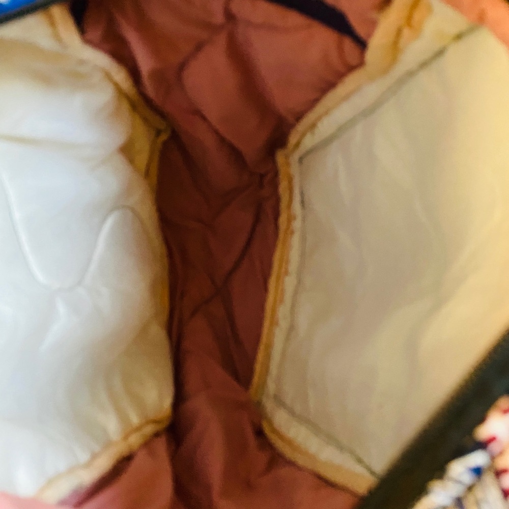 Backpack 🎒 - Picture 3 of 4